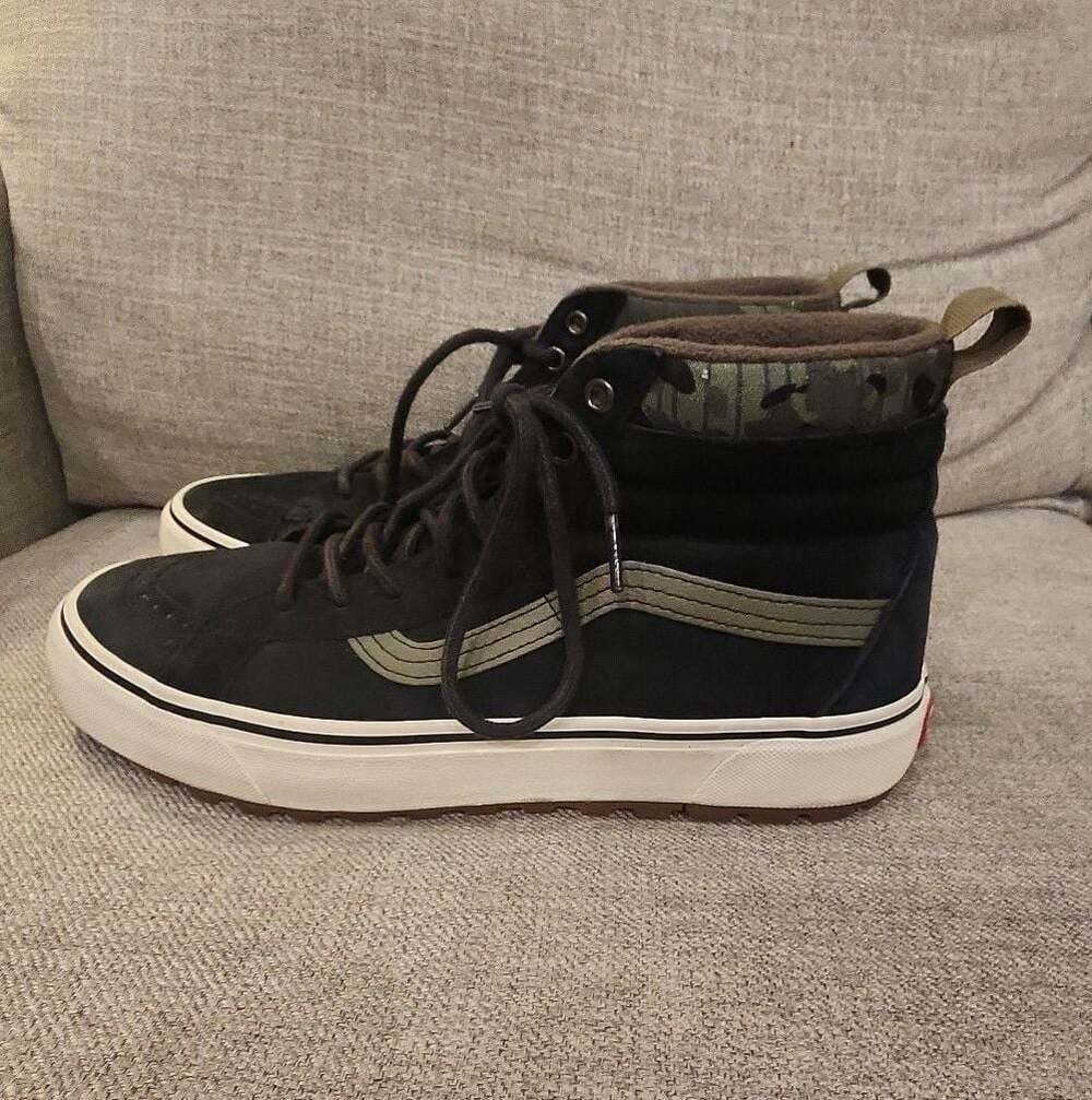 Vans Sk8-Hi MTE Cold Weather High Top Sneakers Size 11.0